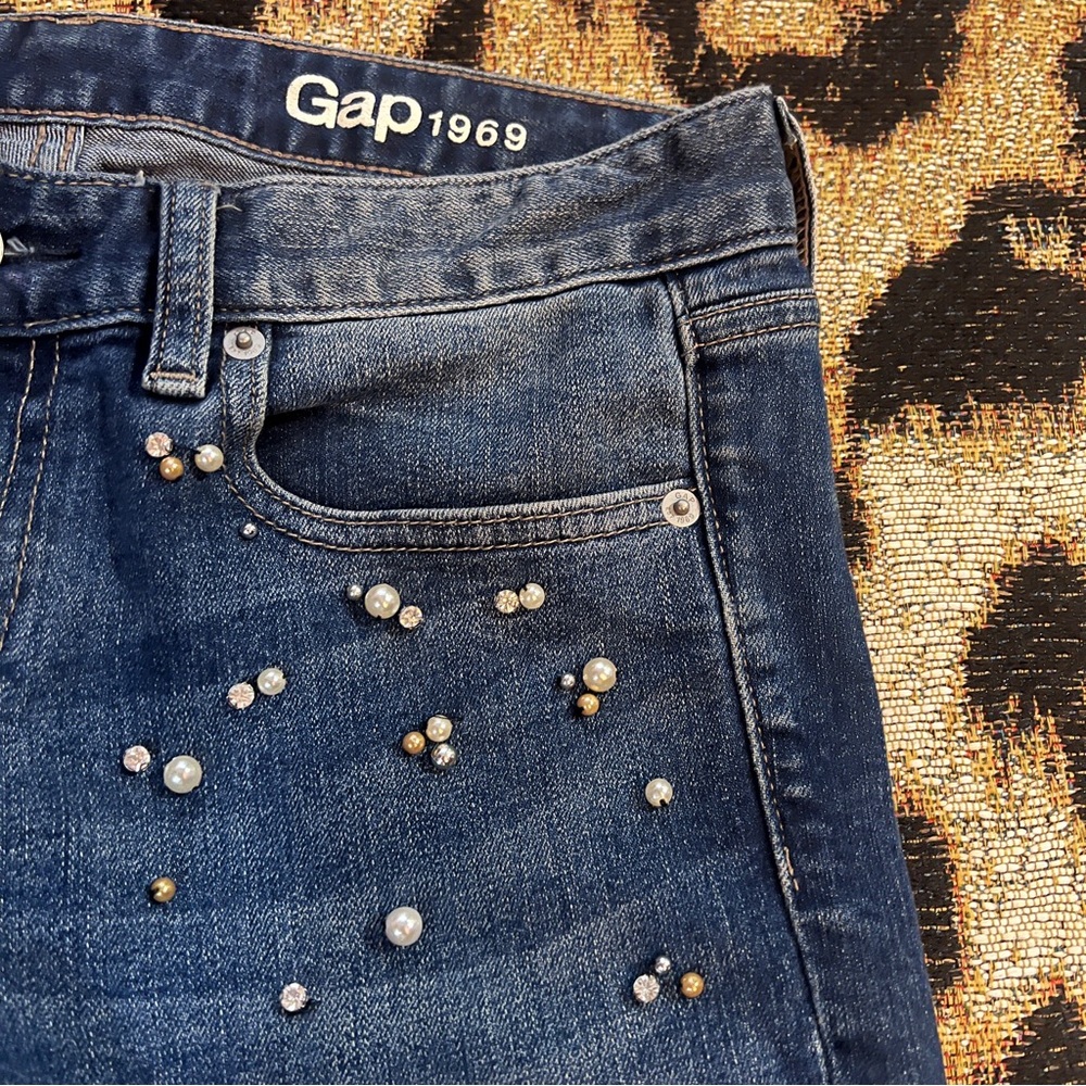 GAP real straight embellished jeans with raw hem - Picture 6 of 13